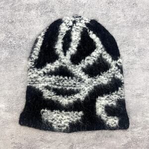 Y2k 2000s grunge gothic thick fuzzy wool punk black beanie